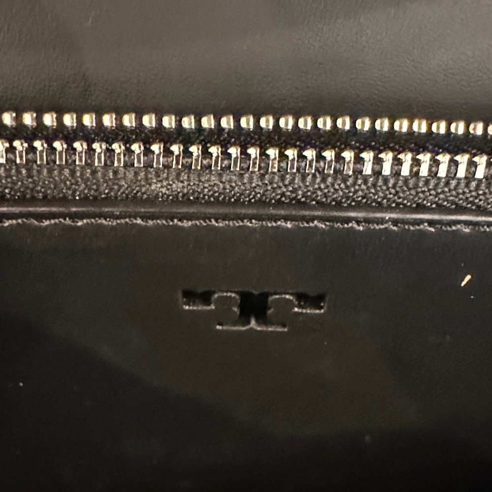 Authentic Tory Burch Snakeskin Pattern Women's Bag - image 4